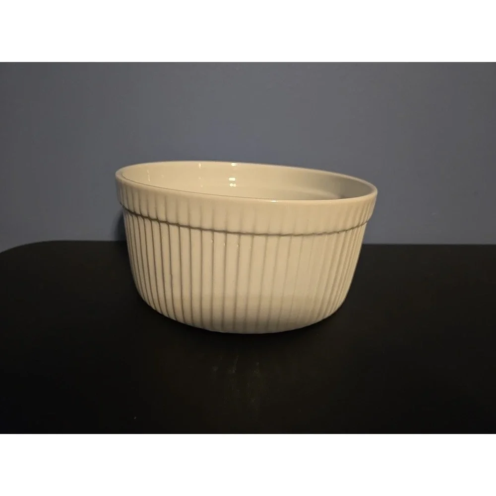 BIA Cordon Bleu Souffle Casserole Baking Serving Dish White Ribbed‎ 6.5